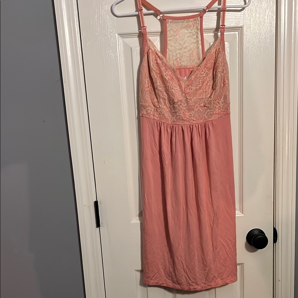 Maternity nightgown